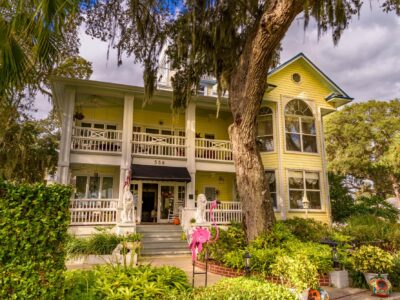 Historic River Lilly Inn