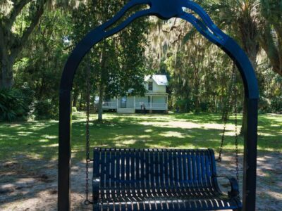 Swing at Alpine Groves Park