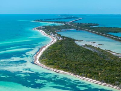 Byway approaching Bahia Honda Bridge