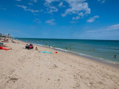 Lauderdale-by-the-Sea beach